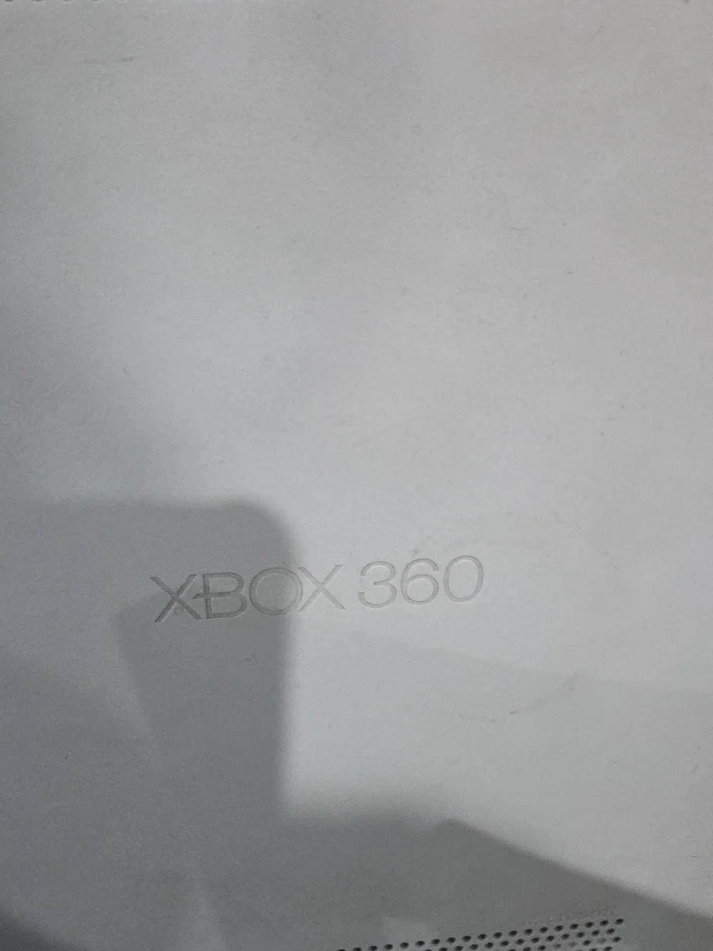 Xbox 360 Console Bundle - White Gaming Console with Wired Controller